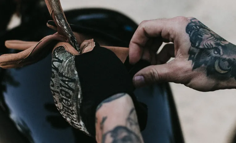 How to Choose Motorcycle Gloves: A Buyer’s Guide for UK Riders